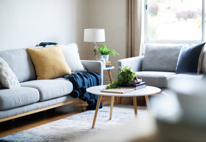 10 Must-Have Coffee Table Accessories for Every Living Room